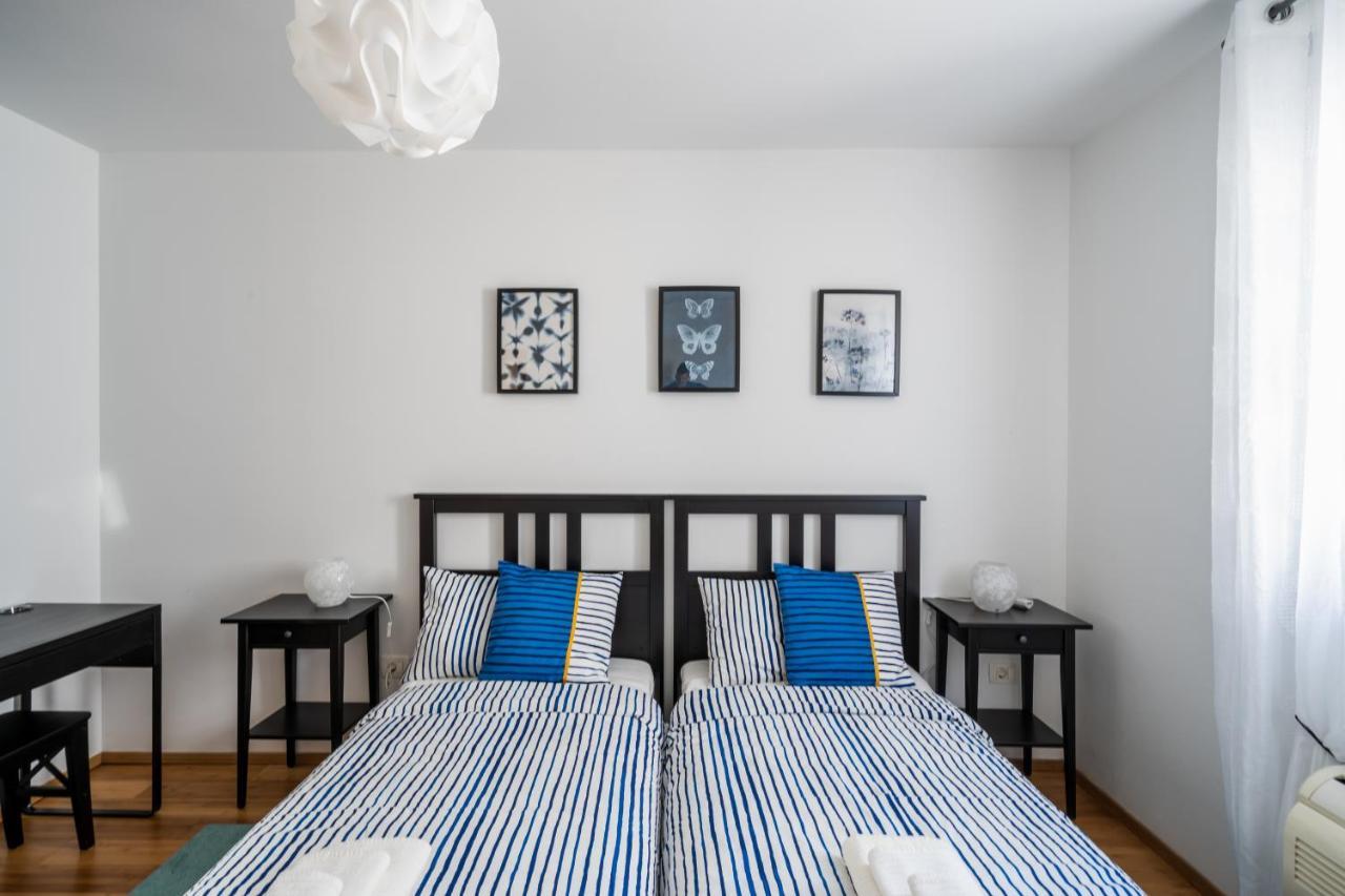 אופטיה Downtown Apartment Helena מראה חיצוני תמונה