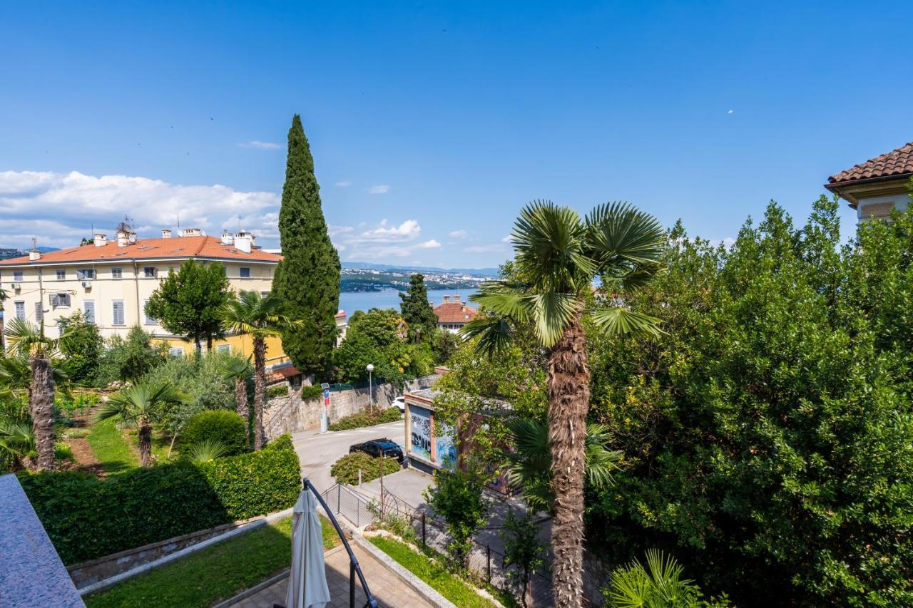 אופטיה Downtown Apartment Helena מראה חיצוני תמונה