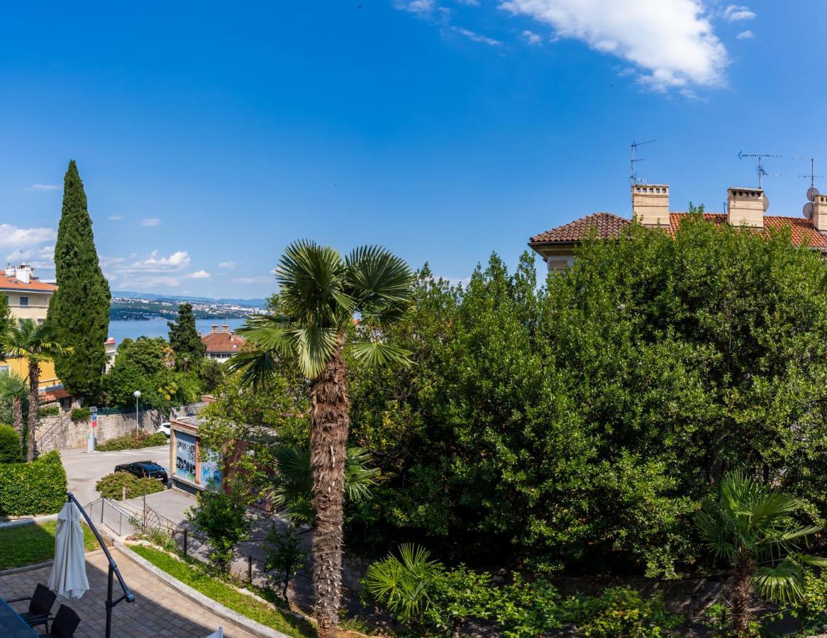 אופטיה Downtown Apartment Helena מראה חיצוני תמונה