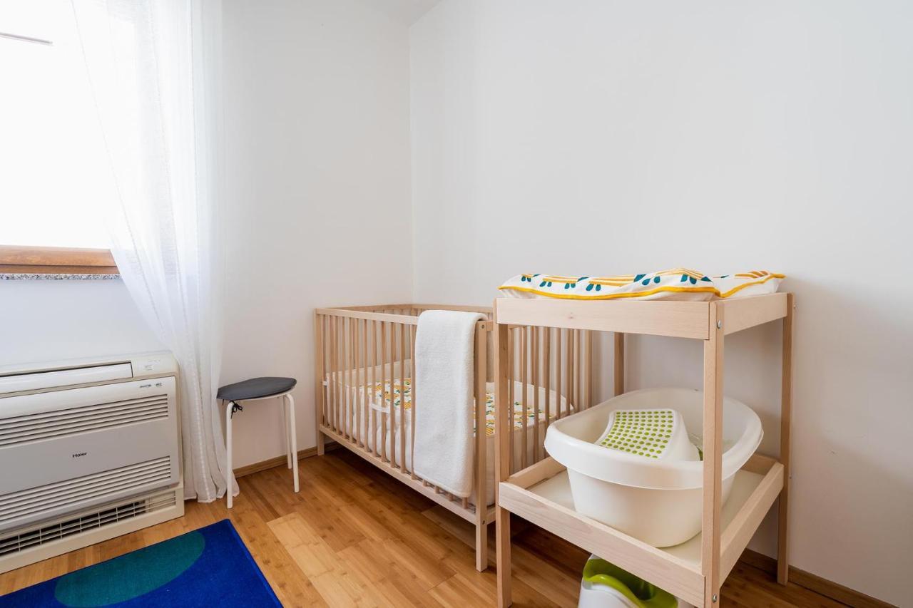 אופטיה Downtown Apartment Helena מראה חיצוני תמונה